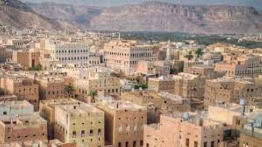 إدارة التربية والتعليم بمديرية تريم تنفذ دورة الادارات المدرسية لمديري المدارس بالمديرية