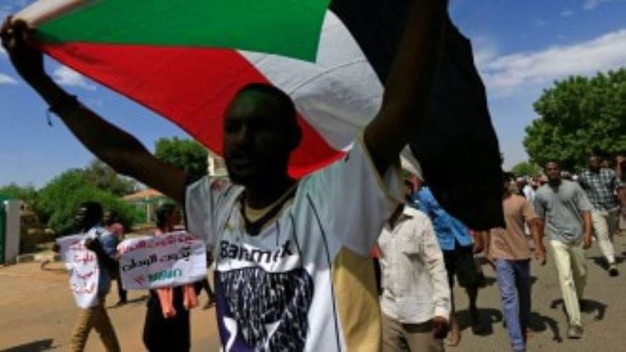 السودان.. مقتل شرطي بالرصاص خلال مظاهرات ذكرى "فض الاعتصام"