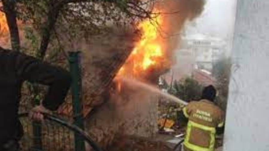 حريق يلتهم عائلة مكونة من أربعة أفراد.. اعرف التفاصيل