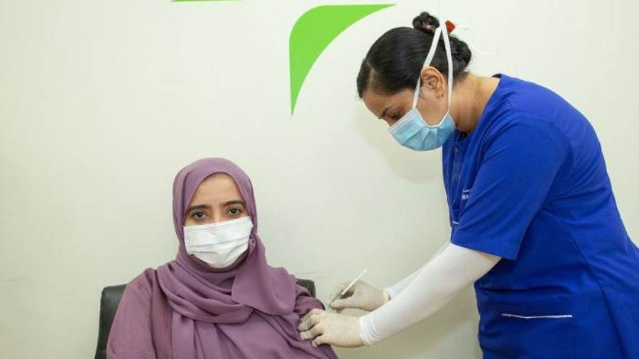 دولة الإمارات تقدم 13.3 مليون جرعة جديدة من لقاح كورونا