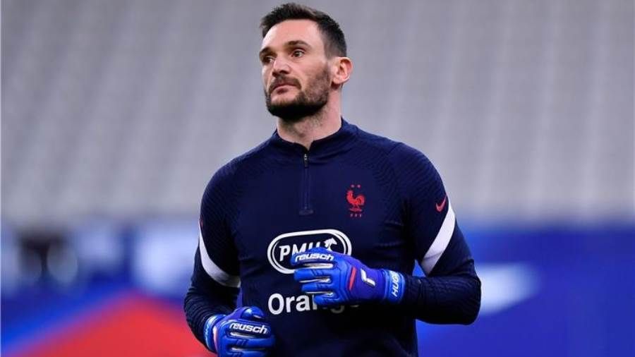 لوريس: على أرض الملعب نحن أبطال العالم