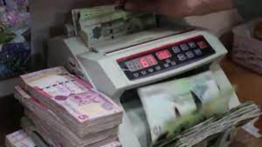 أسعار صرف معظم العملات العربية والأجنبية مقابل الدينار الليبي