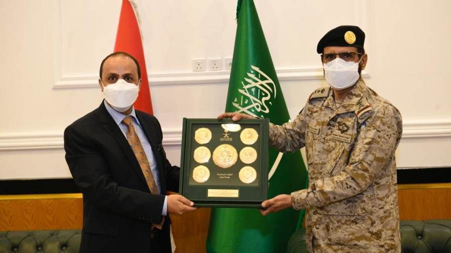 ‏الارياني يلتقي نائب رئيس هيئة الأركان العامة للقوات المسلحة السعودية قائد القوات المشتركة