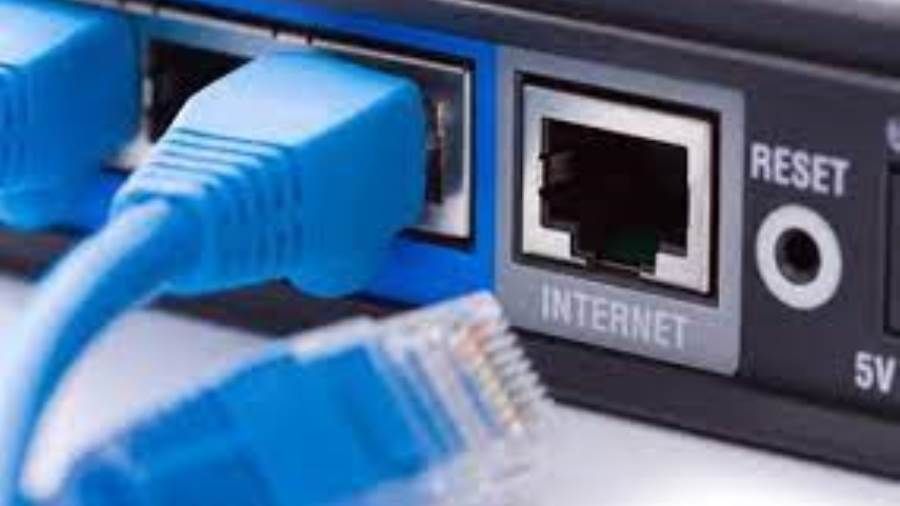 سر انقطاع خدمة الإنترنت في العالم