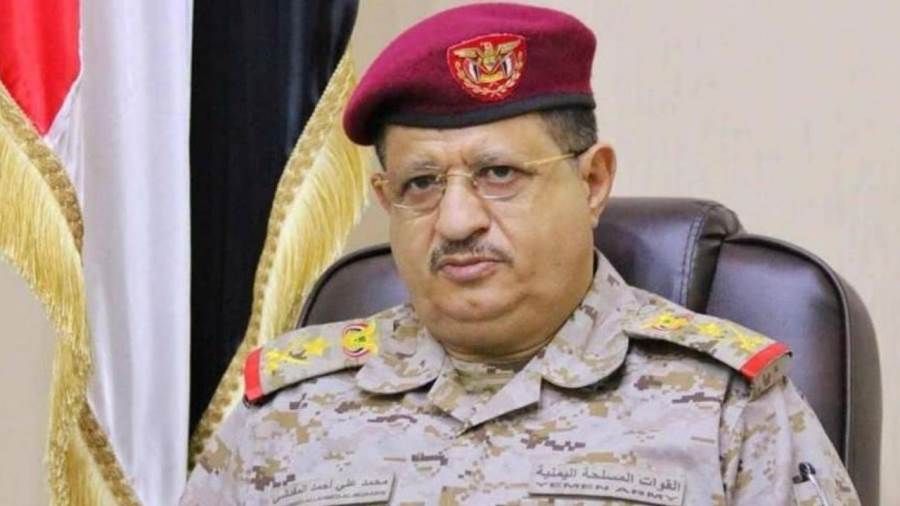 وزير الدفاع: سلام اليمن سيتحقق بإجهاض المشروع "الحوثي الإيراني" 