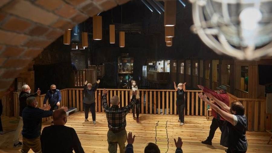 منجم تاريخي للملح يتحول لمركز نقاهة للمتعافين من كوفيد