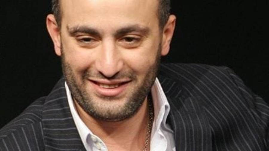 سبب غياب الفنان المصري أحمد السقا عن حضور عدد كبير من المناسبات الاجتماعات