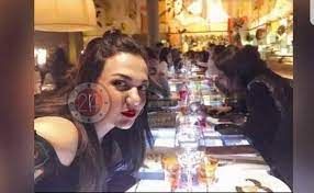 الكشف عن ‘‘حجم ثروة ‘‘عادل امام‘‘ وعمره الحقيقي الآن.. اتفرج المفاجأة كم تبلغ .. وهذه صور ابنته الجميلة التي أخفاها عن الكاميرات لسنوات .؟