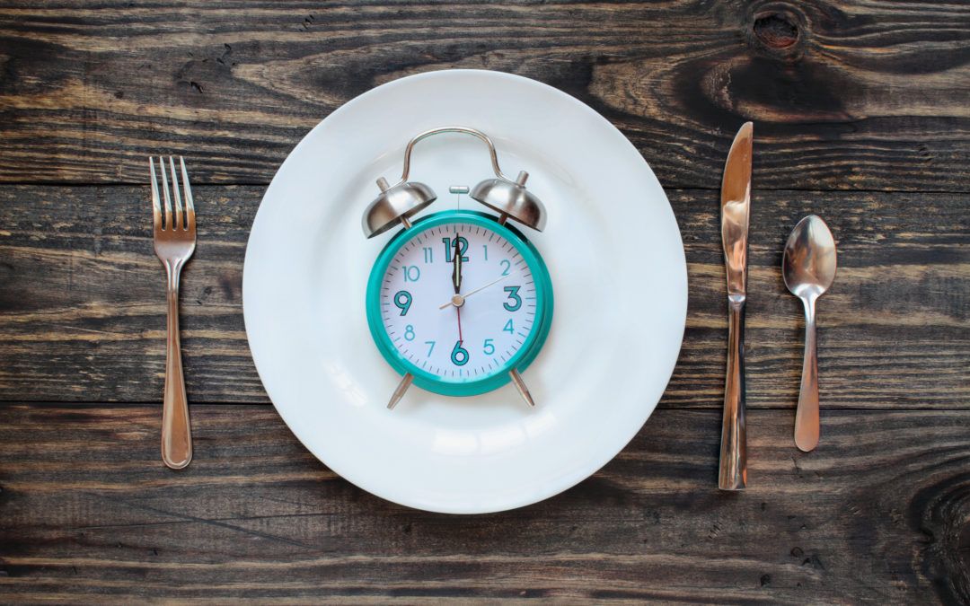 هل يفيد الصيام المتقطع في " إنقاص الوزن " والتخلص من السمنة ؟