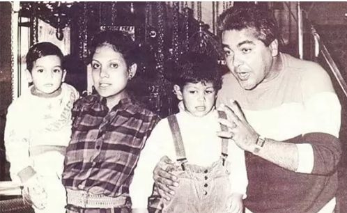 الخليج الان : وفاة فنان مصري كبير بشكل مفاجئ.. والزعيم ‘‘عادل إمام’’ ينهار ويدخل في نوبة بكاء حادة.. شاهد من يكون؟ (صور صادمة)