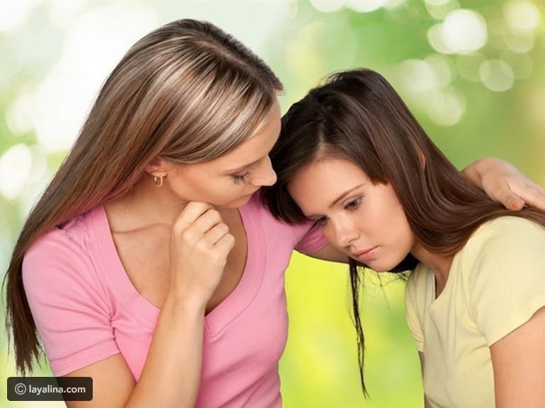 إذا ظهرت هذه العلامة لدى الفتاة المراهقة فاعلم أنها بدأت سن ‘‘البلوغ الجنسي’’ حتى قبل 9 سنوات من عمرها .. وهذا ما يجب عليك فعله.