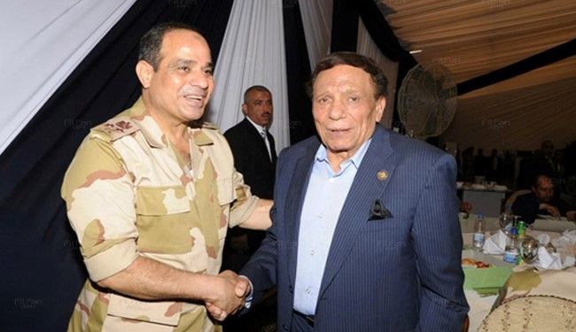 كان يلعب أمام منزله.. هجوم كلاب ضالة على طفل في تبوك (فيديو صادم)