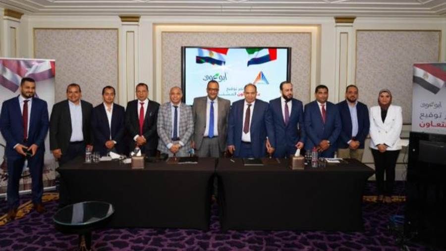 مصر تجري تحضيرات لإقامة معرض دائم لصناعاتها كافة داخل سوق إمارة دبي