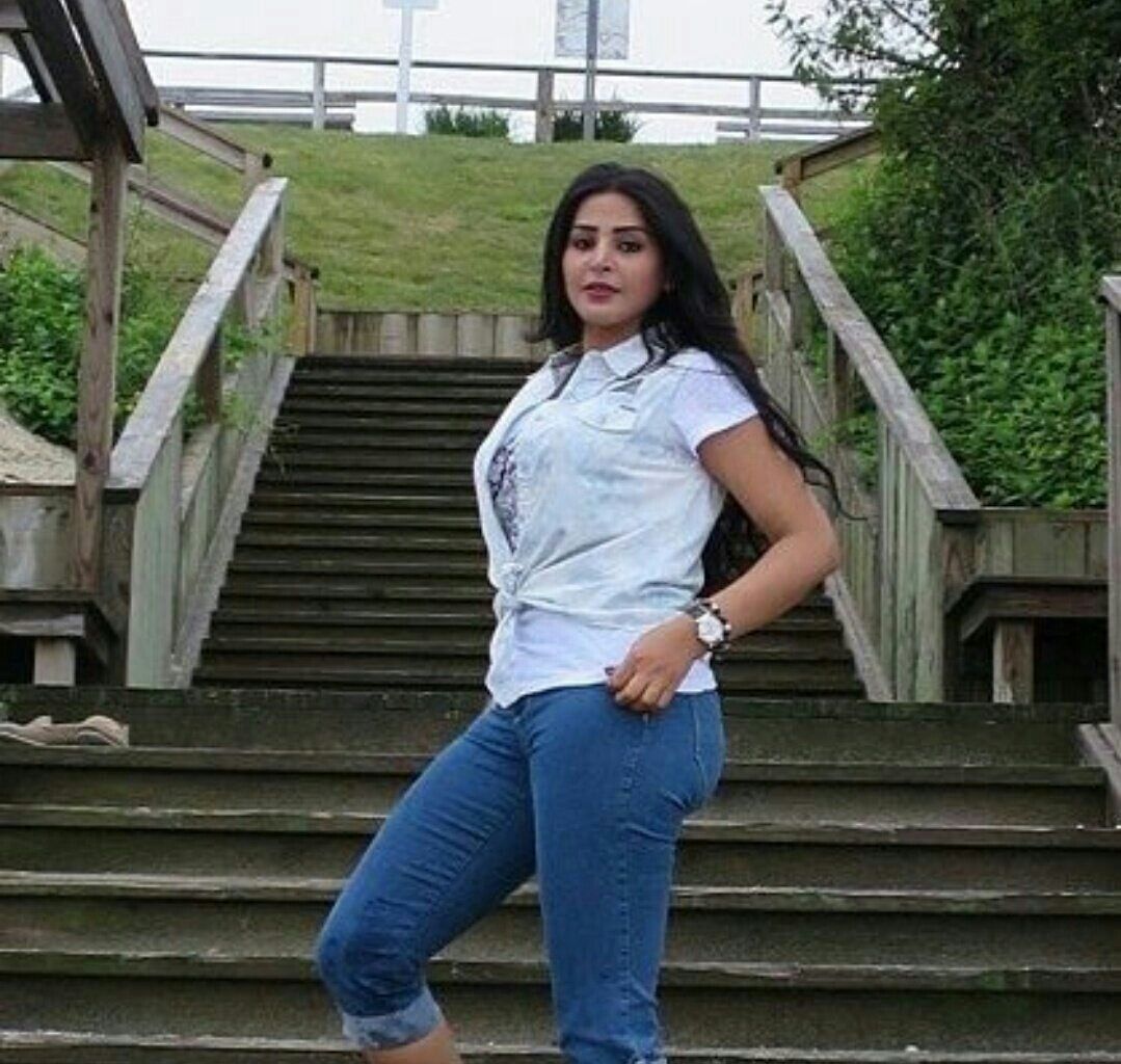 صور جريئة للفنانة السعودية ريم عبدالله تشعل مواقع التواصل الإجتماعي.. شاهد