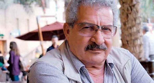 خدعوك فقالوا أن هذا الفنان الشهير هو والد حسن الرداد.. والمفاجأة في هويته الحقيقية !