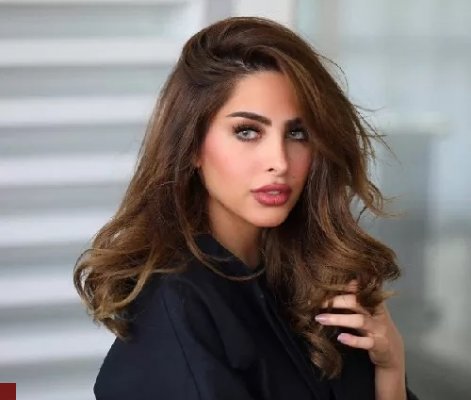 مرض الفاشنيستا الكويتية ’’فوز الفهد’’ يقلق الجميع.. تفاصيل مؤلمة عن حالتها الصحية تبكي محبيها ! (فيديو)