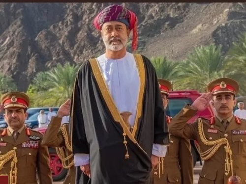 السلطان هيثم بن طارق يفاجئ كل دول الخليج و يصدر مرسوماً عاجلاً بشأن قطر أفرح الجميع !! (تفاصيل)