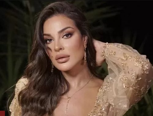 بعد إجرائها عملية تكبير.. صدر ’’نادين نجيم‘‘ يخرج من الفستان أمام الكاميرات في أقوى مشهد خادش !! (شوف دلوقتي)