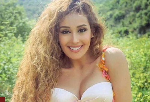 فيديو مبتذل .. شوف دلوقتي نجمة باب الحارة تتصدر تيك توك والجمهور يناشد معتز