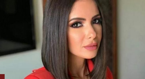 لاول مرة في السينما المصرية .. مشهد يحبس الانفاس منى زكي تخلع سروالها على الهواء مباشرة والجمهور ينتفض