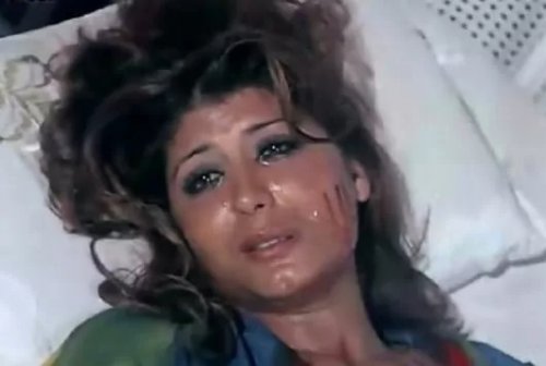 بسبب مشاهده الصادمة .. حكاية وأسرار فيلم جرئ أطاح بـ17 مسؤولاً مصريًا وهذه البطلة تتمنى حذفه من تاريخها الفني؟ فمن تكون ؟