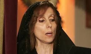 اتفرج – مفاجأة صادمة تُشعل مواقع التواصل الأجتماعي وتثير الضجه .. الكشف عن الديانة الحقيقية للفنانة اللبنانية (فيروز) والتي أخفتها عن الجميع وأبقتها سرًا حتى اليوم!!