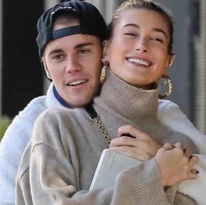 زوجة جاستن بيبر تظهر كما ولدتها أمها.. وزوجها لم يستحمل اثارتها وهذا ما فعلها معها أمام الكاميرات !! (شوف دلوقتي)