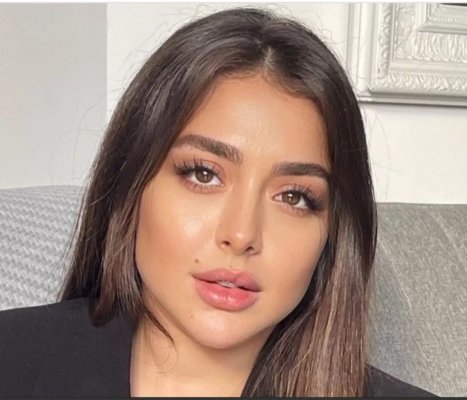 مجدداً: من حوض الاستحمام تقف دون ملابس تغطي شياً .. السورية(هيا مرعشلي )تكسر كل الحواجز بإطلالة خادشة أظهر كل المستور من جسدها !!شوف دلوقتي