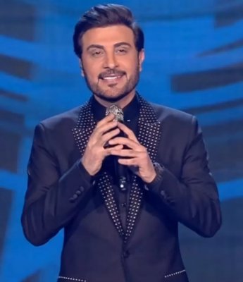 بعد 15 عاماً من عزوبية.. ماجد المهندس يخطف أجمل نساء الارض هذه الاسيوية الحسناء والمفأجاة الصادمة في مهنتها التي عليها!شوف دلوقتي