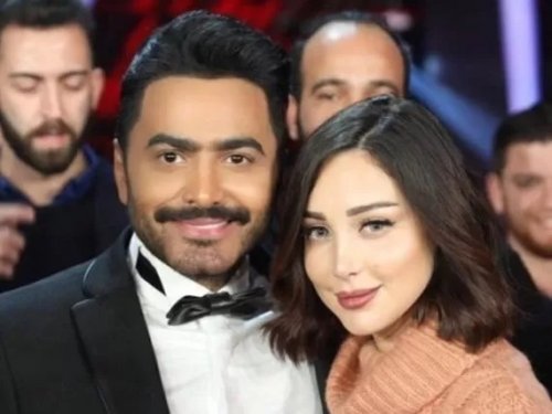 بنات النجم المصري (تامر حسني) يسلبن العقول بأحدث ظهور صارخ ومبهر.. والجمهور أجمل من والدتهما بكثير!! (فيديو