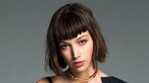 طوكيو نجمة مسلسل ’’البروفيسور‘‘ تستعرض تباعد فخذيها وانكشاف المستور بإطلالة صارخة !! (شوف دلوقتي)