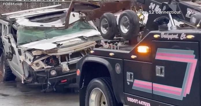 امرأة في سيارة هامر تصدم بـ 8 سيارات شرطة في محاولة هروب فاشلة (فيديو)