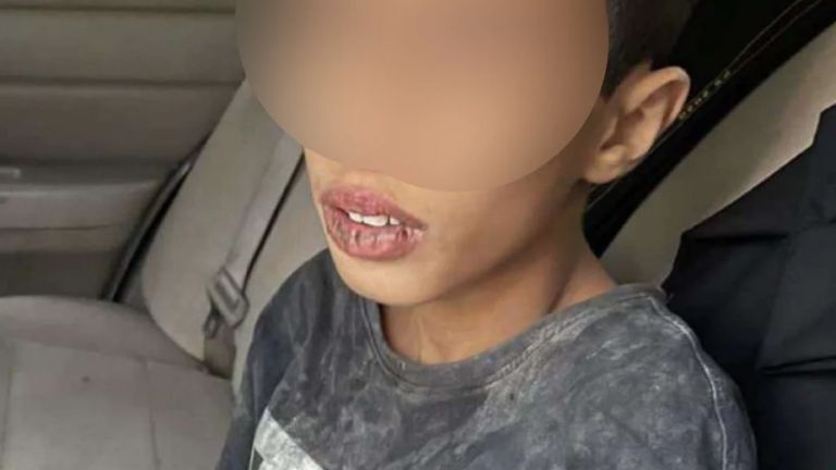 العثور على طفل عالق في خزان مياه أرضي بعد يومين من فقدانه في محافظة عفيف بالسعودية