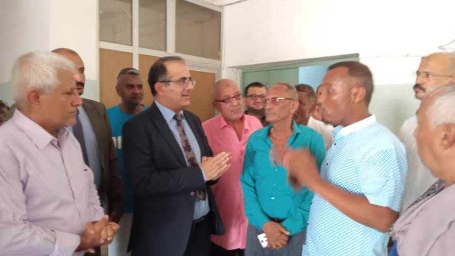 وزير الصحة يطلع على الحالة الصحية لمرضى نزلاء مستشفى الامراض النفسية والعصبية بعدن