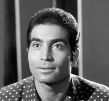 خفايا المشهد الذي تسبب بالعار للفنان حسن يوسف وبسببه طلق لبلبة وجعلها تحرم الزواج من بعده...