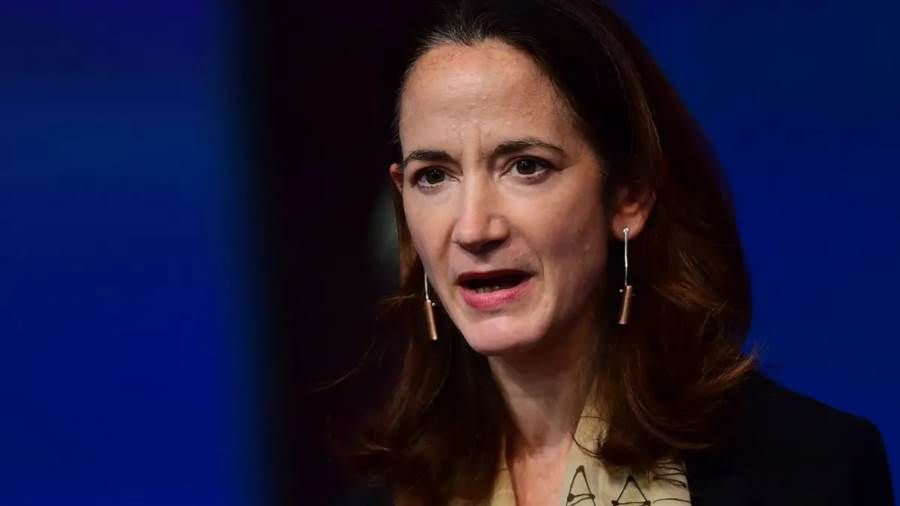 الاستخبارات الأمريكية: بوتين قد يفرض "الأحكام العرفية" في روسيا