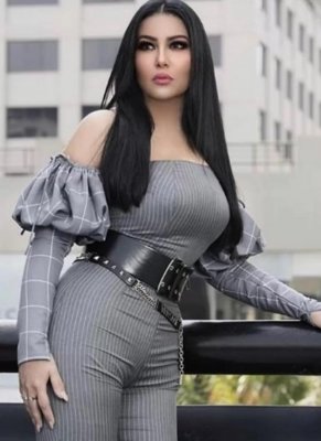 سألوا النجمة المصرية الجميلة سمية الخشاب عن سبب رفضها الزواج فكشفت وضعها الشخصي بجرأة صادمة ودون أن تشعر بالخجل !