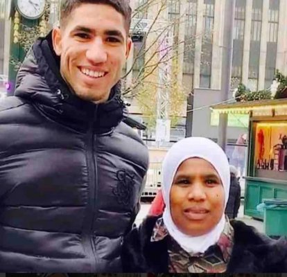 رد ناري ومفحم من اللاعب أشرف حكيمي عندما أحرجوه بالمهنة السابقة لوالدته .. صعق الجميع