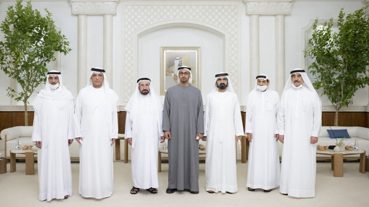 لحظة انتخاب محمد بن زايد رئيسا للإمارات (فيديو)