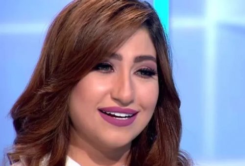 بعد ليلة دخلة الفنانة بوسي.. ظهور صادم للفنانة وهي تبكي والجمهور يتساءل: حصل إيه للبنت ! - صورة