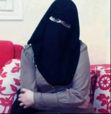 مطلقة حسناء في الكويت تذهب إلى ساحر ليساعدها على الزواج.. وعندما دقت بابه كانت الصدمة التي دمرت حياتها كُلياً !