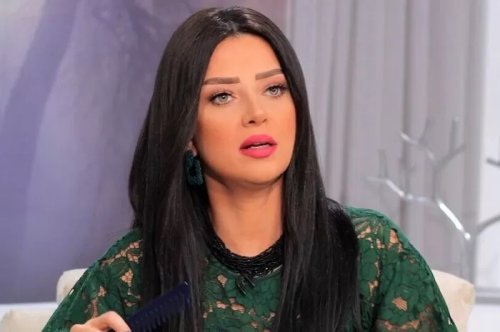 متصلة: جوزي قعد يعيط في ليلة الدخلة ومقربليش أعمل إيه؟. من اجرأ حلقات رضوى الشربيني «مفيش راجل بيتجوز غصب عنه».. هكذا علقت الإعلامية رضوى الشربيني؟