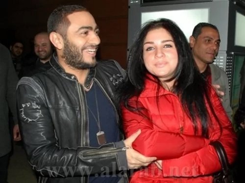 هل تنكري انك كنتي بتحبي الفنان تامر حسني؟ لن تصدقوا كيف كان رد مي عز الدين بعد ان إحمرت خدودها خجلاً !!