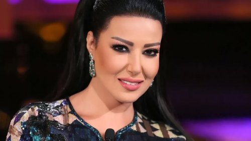 سألوا الفنانة سمية الخشّاب عن سبب طلاقها.. ففضحت ماكان يفعله أحمد سعد كل ليلة دون خجل ولم تعد تتحمل !!