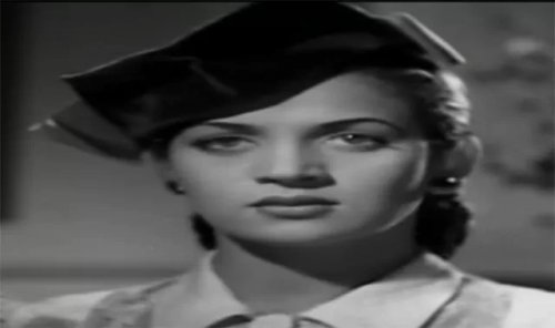 حكاية الفنانة المصرية الحسناء التي تزوجت من ابنها بالخطأ وحينما علم أنها أمه انتحر على الفور.. الصدمة الكبرى في قرابتها من نيللي كريم!