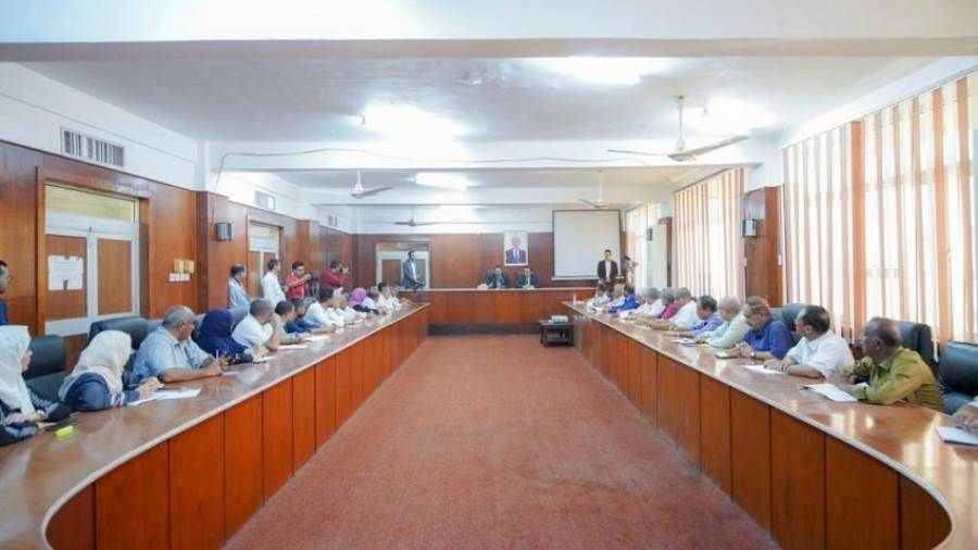 رئيس الوزراء يترأس اجتماع لقيادة وزارة الزراعة والثروة السمكية للوقوف امام تحديات الامن الغذائي