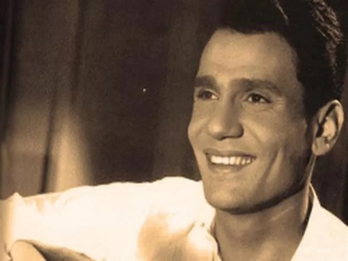 خد شعرها من الأرض وباسه.. حكاية الموقف الذي جعل ملكة جمال السينما المصرية توصي بدفنها بجانب العندليب حافظ