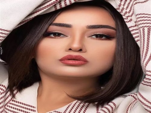 لن تصدق صلة القرابة بين راندا البحيري وحسين فهمي وميرفت أمين!حقائق صادمة