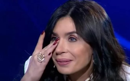 سألوا الراقصة دينا عن سبب طلاقها من أزواجها التسعة فأجابت بكل جرأة وبدون خجل!