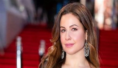 صورة نادرة جدا لريا ابي راشد قبل البوتكس والفيلر.. لن تصدق ماتراه عيناك?!! ملامحها صادمة.. شوف دلوقتي